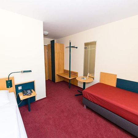 Akzent Parkhotel Trebbin Εξωτερικό φωτογραφία