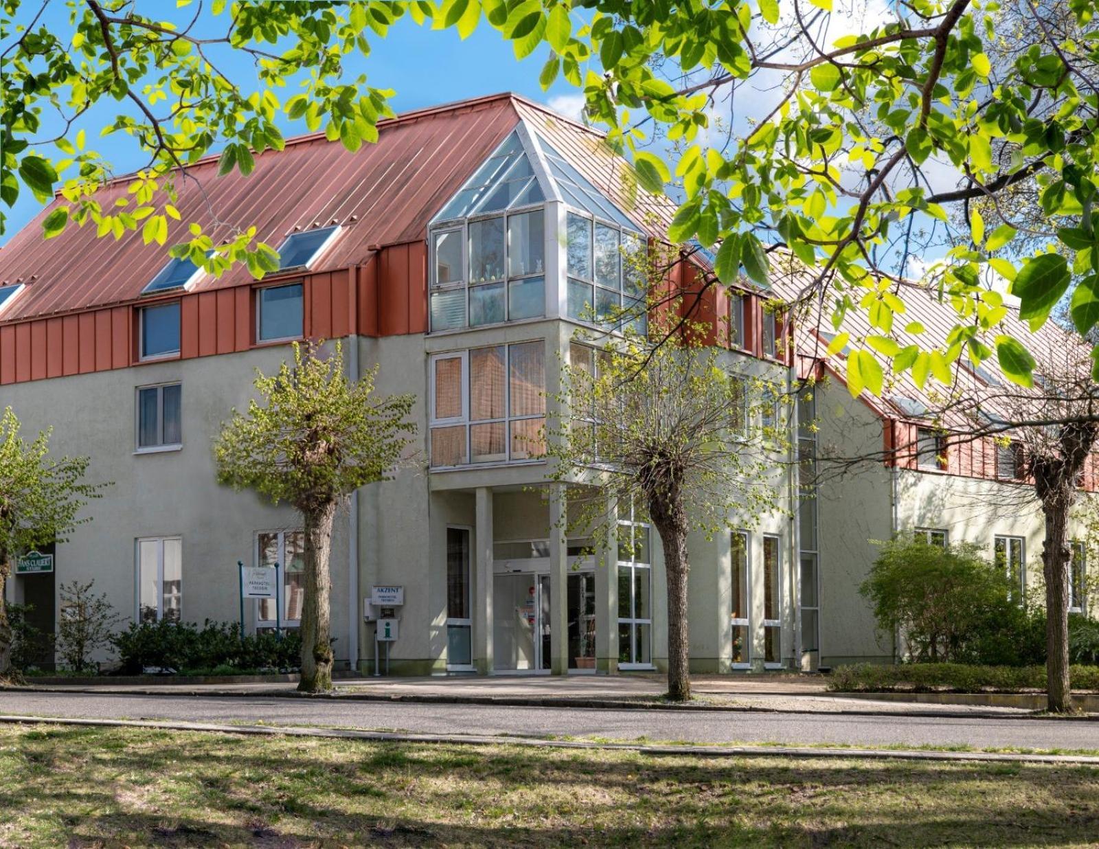 Akzent Parkhotel Trebbin Εξωτερικό φωτογραφία