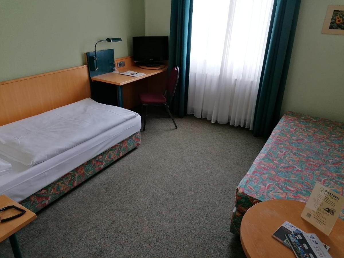 Akzent Parkhotel Trebbin Εξωτερικό φωτογραφία
